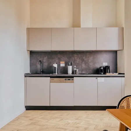Limehome Via Guelfa Appart hôtel 4*