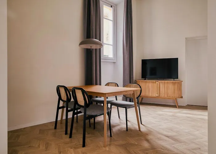 Limehome Via Guelfa Appart hôtel